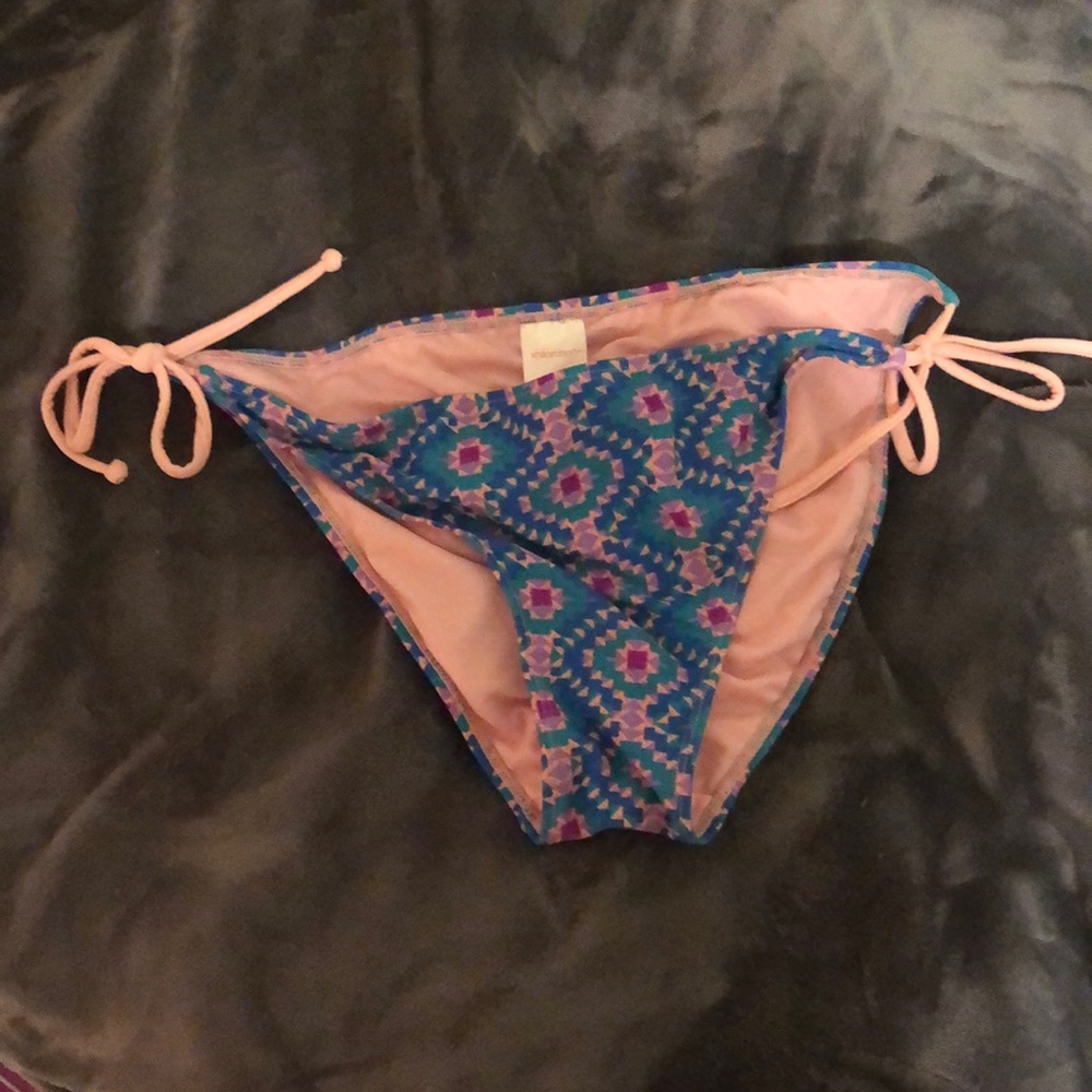 bikini bottoms